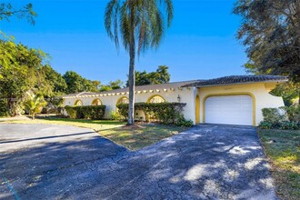 8406 NW 35th St in Coral Springs, FL - Building Photo - Building Photo