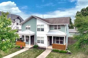 Townhomes at Fall Creek Place in Indianapolis, IN - Building Photo