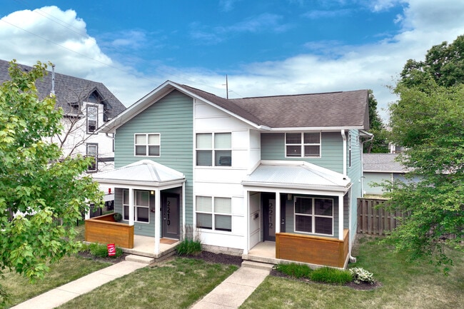 Townhomes at Fall Creek Place
