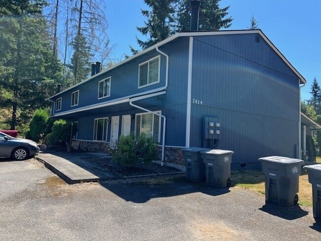 property at 7414 152nd St Ct E
