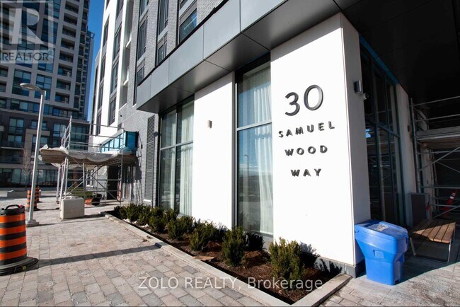 30 Samuel Wood Wy in Toronto, ON - Building Photo - Building Photo