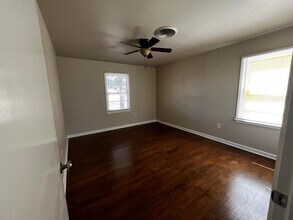 5403 McKnight Dr in Odessa, TX - Building Photo - Building Photo