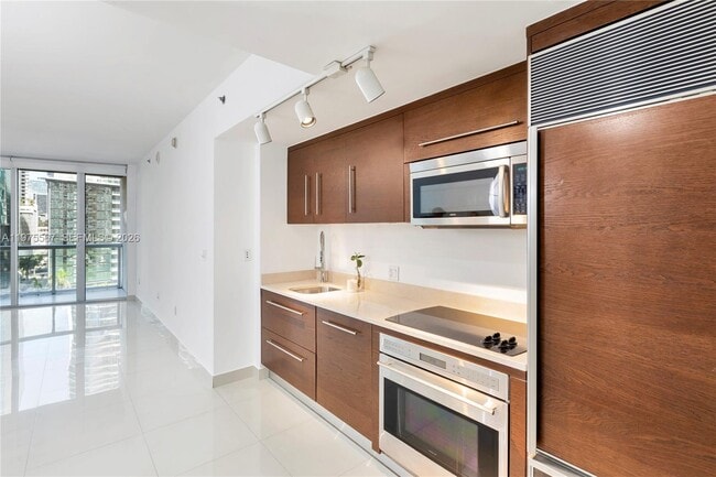 property at 475 Brickell Ave
