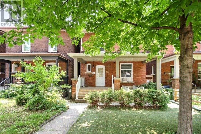 property at 35 Humberside Ave