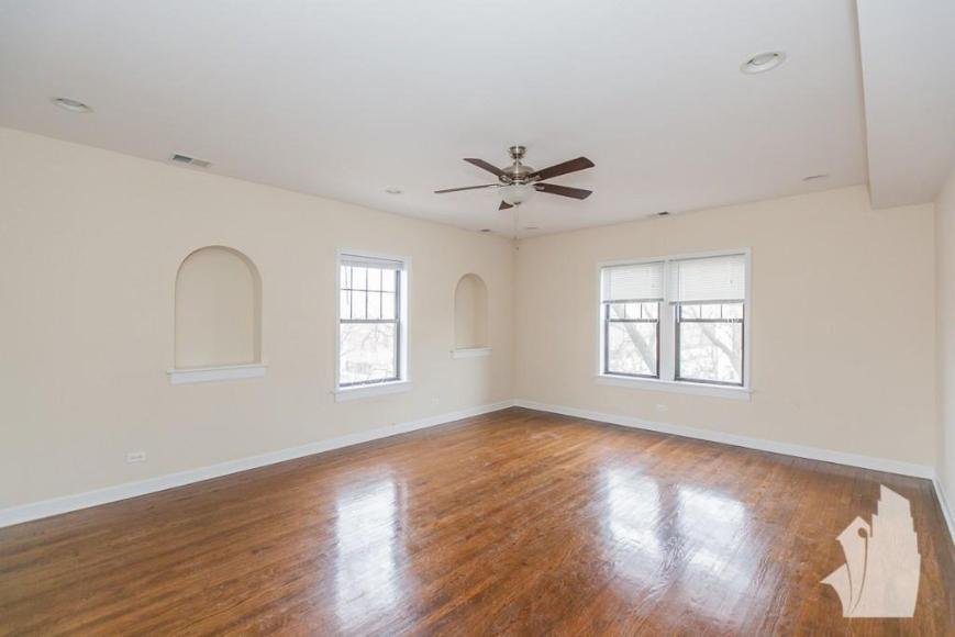 1819 W Leland Ave in Chicago, IL - Building Photo