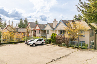 Montclaire Apartments in Coquitlam, BC - Building Photo - Building Photo