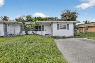 1490 NW 20th St in Fort Lauderdale, FL - Building Photo - Building Photo