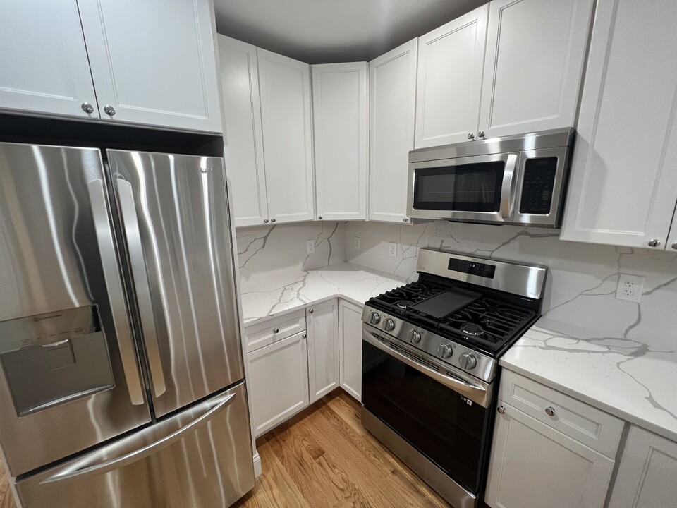 15 Harold St, Unit 1 in Somerville, MA - Foto de edificio