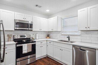 2212 Rosewood St in Houston, TX - Building Photo - Building Photo