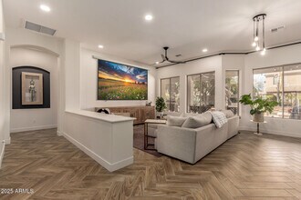 10502 E Posada Ave in Mesa, AZ - Building Photo - Building Photo