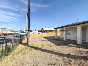 2427 W Yavapai St in Phoenix, AZ - Building Photo - Building Photo