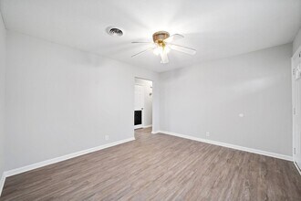 101 Gail St in Oak Grove, KY - Building Photo - Building Photo