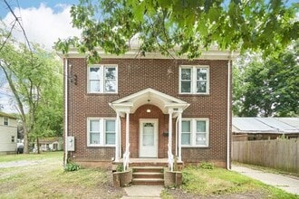 2201 East Ave in Akron, OH - Building Photo - Building Photo