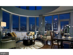 777 S Broad St in Philadelphia, PA - Building Photo - Building Photo