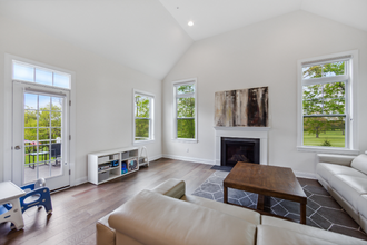 2103 Summit Dr in Royersford, PA - Building Photo - Building Photo