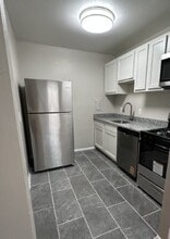 Finian's Court Apartments in Lanham, MD - Building Photo - Building Photo