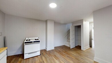 1141 McKinley Ave-Unit -1141 McKinley Ave - Unit 3 in Akron, OH - Building Photo - Building Photo