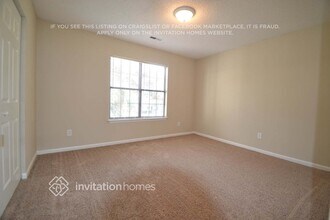 5829 Stone Bluff Ct in Charlotte, NC - Building Photo - Building Photo