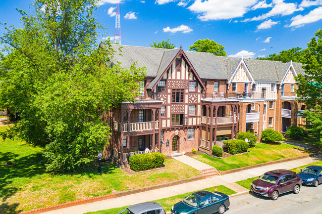 The Collection of Historic Richmond in Richmond, VA - Foto de edificio - Building Photo