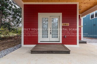 874 S Hill Ave in Fayetteville, AR - Building Photo - Building Photo