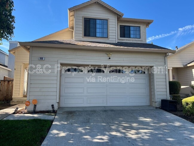 property at 960 Buckskin Terrace