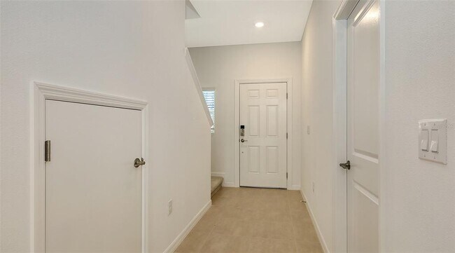 9004 Driven Snow St in Sarasota, FL - Building Photo - Building Photo