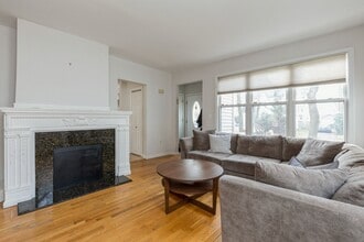 39 Linwood Ave in Cresskill, NJ - Building Photo - Building Photo