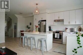 4067 Fracchioni Dr in Lincoln, ON - Building Photo - Building Photo