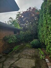 4435 SE 57th Ave in Portland, OR - Foto de edificio - Building Photo