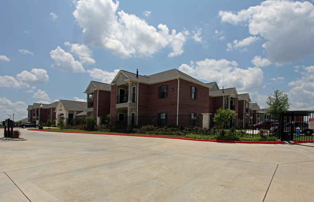 Mason Senior Apartments | Katy, TX Apartments For Rent