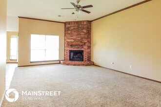 1401 SW 129th St in Oklahoma City, OK - Foto de edificio - Building Photo