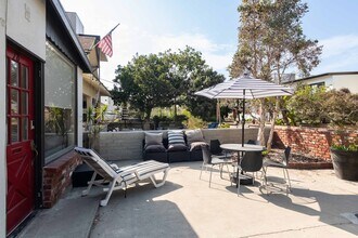78 18th St in Hermosa Beach, CA - Building Photo - Building Photo