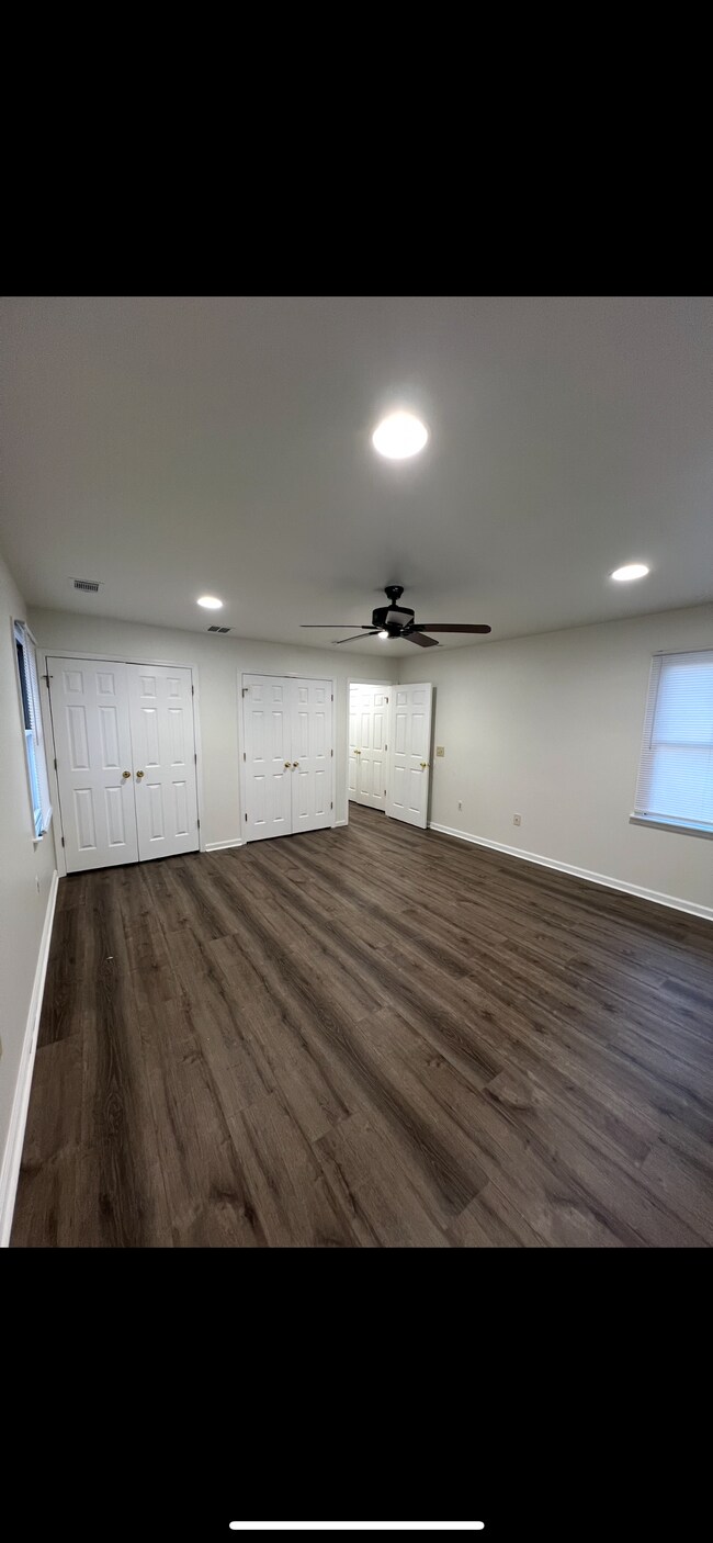 150B Bay Shore Dr in Barnegat, NJ - Foto de edificio - Building Photo