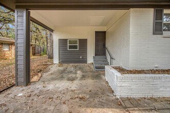 805 Ross Trail in Arlington, TX - Building Photo - Building Photo