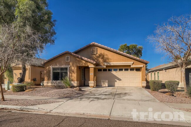 7806 S 47th Ln in Phoenix, AZ - Building Photo - Building Photo