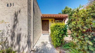 831 Shady Oak Dr in Santa Rosa, CA - Building Photo - Building Photo