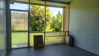 9520 W Daffodil Ln in Miramar, FL - Building Photo - Building Photo