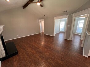 5421 Stagetrail Dr in Arlington, TX - Building Photo - Building Photo