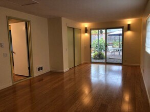 3570 Ferry St in Eugene, OR - Building Photo - Building Photo