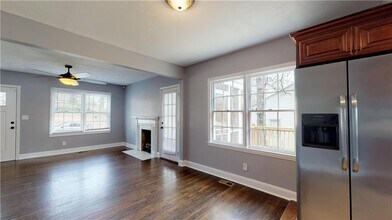 2599 Eastwood Dr in Decatur, GA - Building Photo - Building Photo