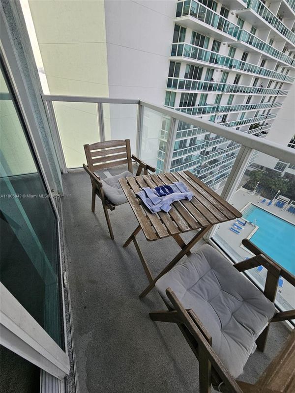 property at 1900 N Bayshore Dr