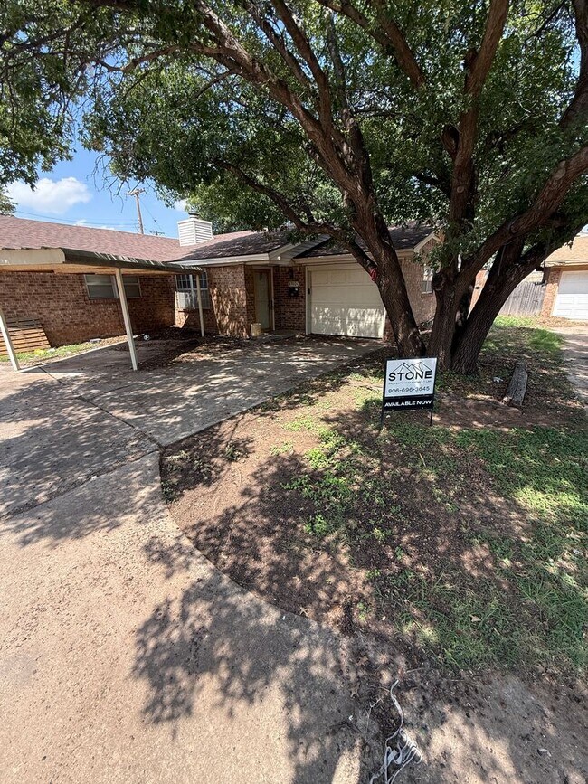 3702 53rd St-Unit -Unit C in Lubbock, TX - Building Photo - Building Photo