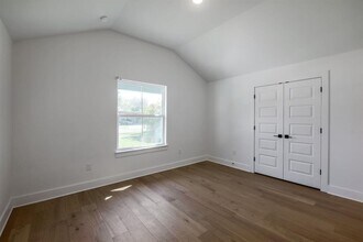 8302 Kromer St in Austin, TX - Building Photo - Building Photo