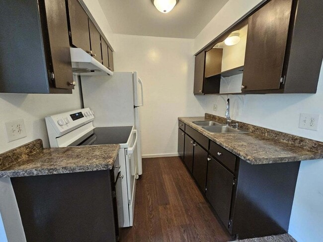 property at 1875 Michigan Ave
