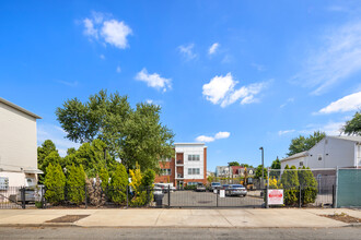 84-86 Astor Street in Newark, NJ - Building Photo - Building Photo