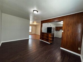 1509 N O'Connor Rd in Irving, TX - Building Photo - Building Photo
