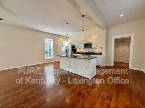 611 N Broadway in Lexington, KY - Building Photo - Building Photo