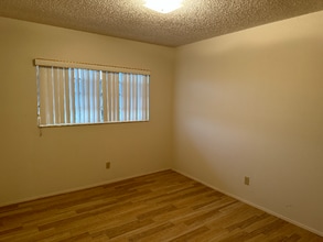 2310 Denmark St in Clearwater, FL - Building Photo - Building Photo