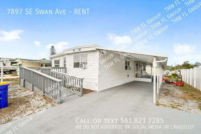 7897 SE Swan Ave in Hobe Sound, FL - Building Photo - Building Photo