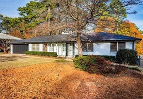 3935 Orchard Rd SE in Smyrna, GA - Building Photo